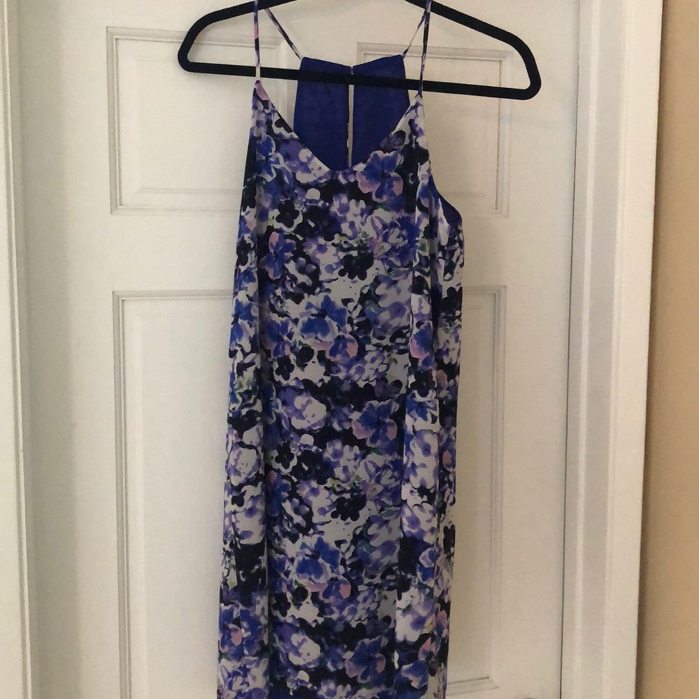 NWOT REVERSIBLE PURPLE FLORAL DRESS